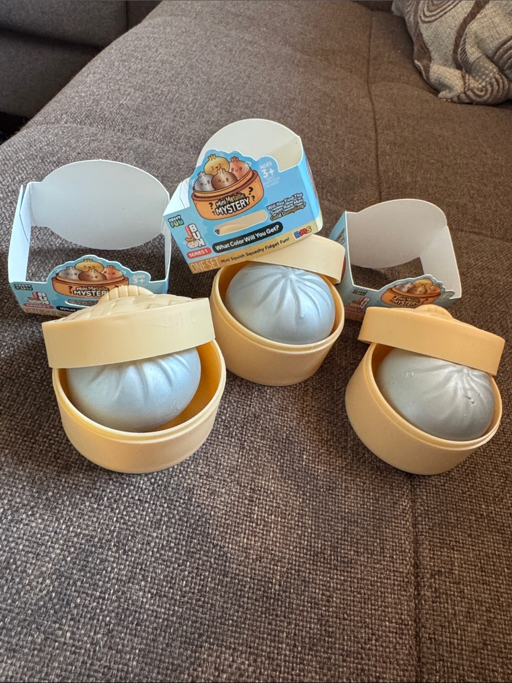 3x mini Mystery Squeeze Toy Pods with Silver Puffy dumplingsRMS